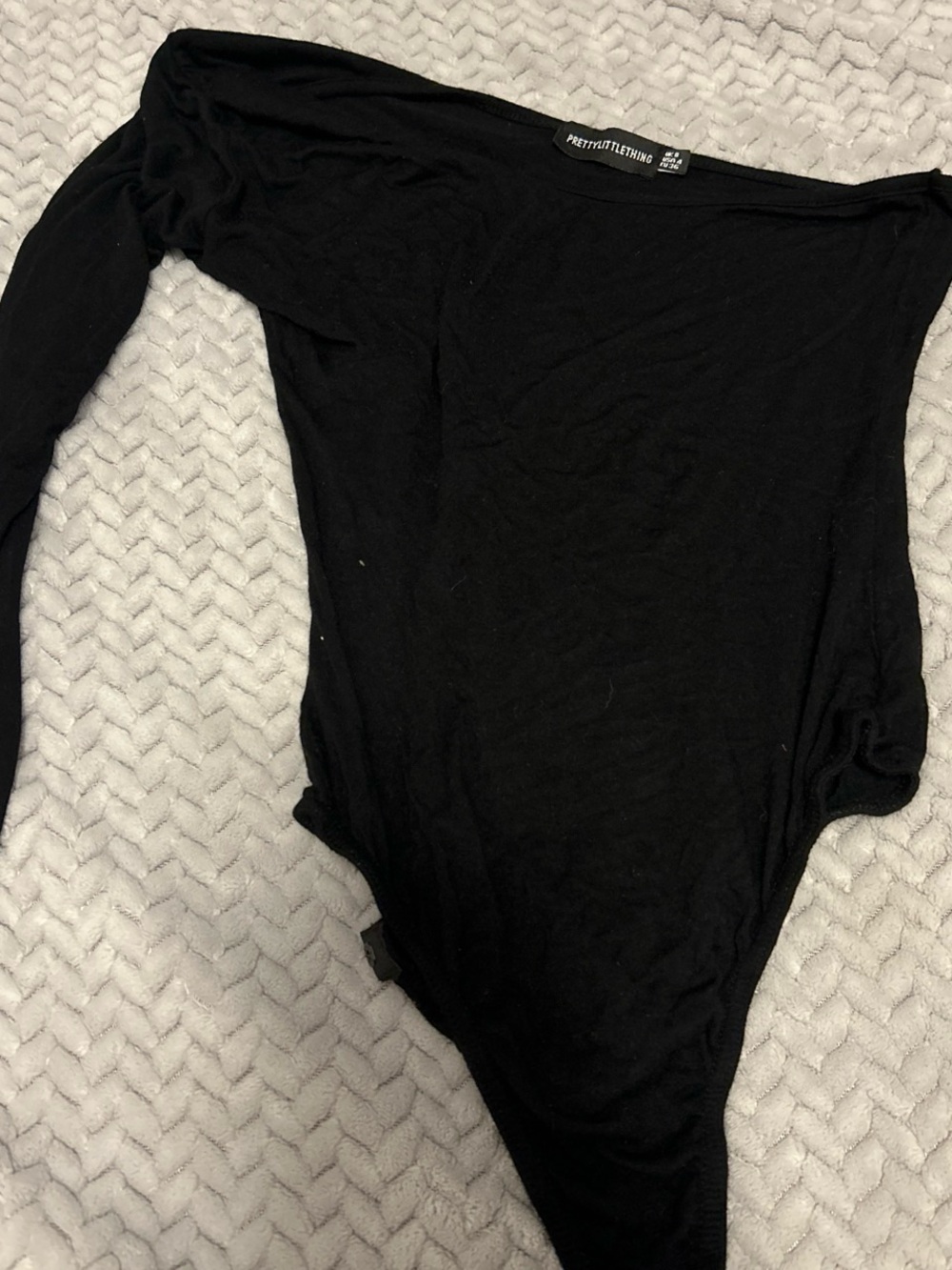 PrettyLittleThing Black Off-Shoulder Long Sleeve Bodysuit